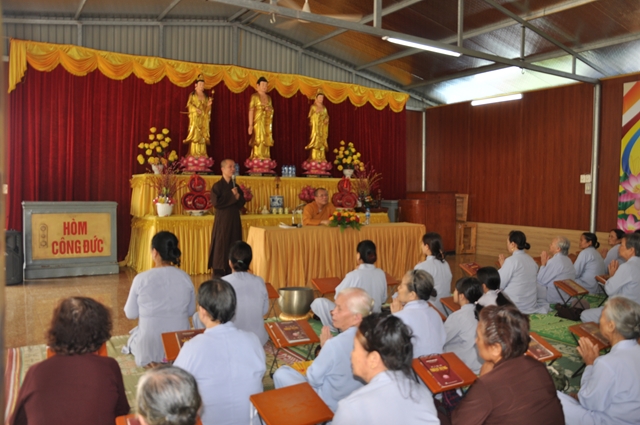 One–Day Retreat at Tieu Dao Pagoda