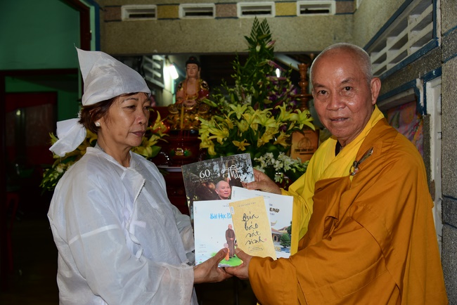 A tour to Vietnam Buddhist University