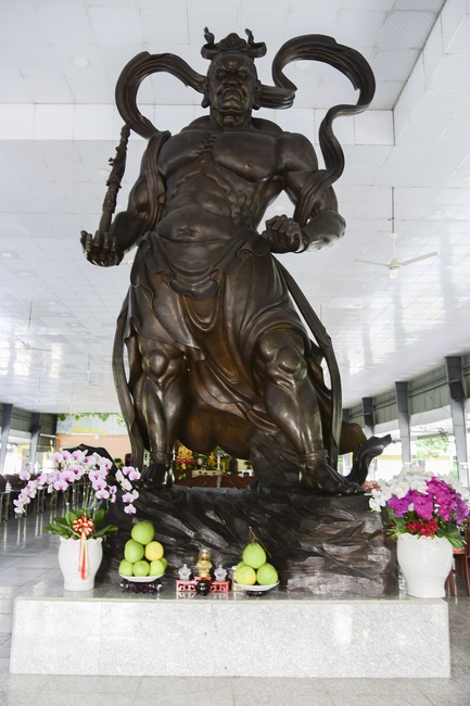 A tour to Vietnam Buddhist University