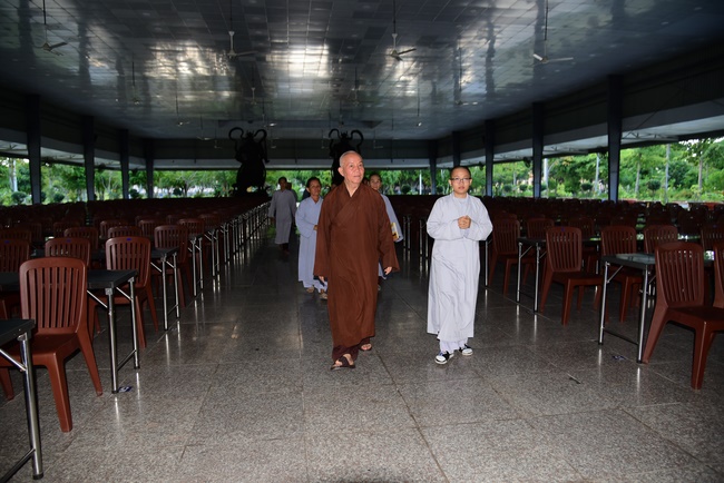 A tour to Vietnam Buddhist University
