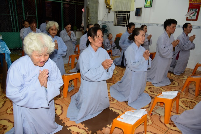 Repentant Ceremony at Minh Chat  ashram in Can Tho