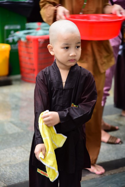 Starting the Temporary Ordination Retreat for Children