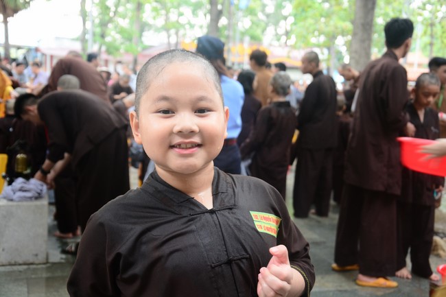 Starting the Temporary Ordination Retreat for Children