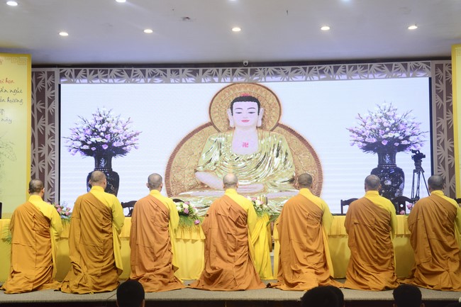 Starting the Temporary Ordination Retreat for Children