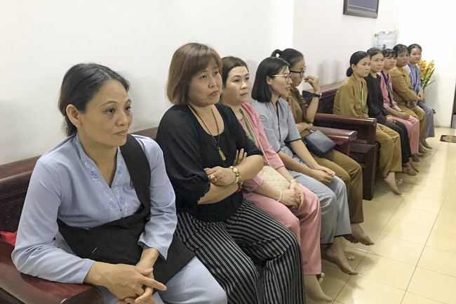 Starting the Temporary Ordination Retreat for Children