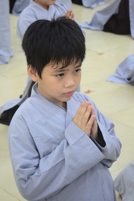 Starting the Temporary Ordination Retreat for Children