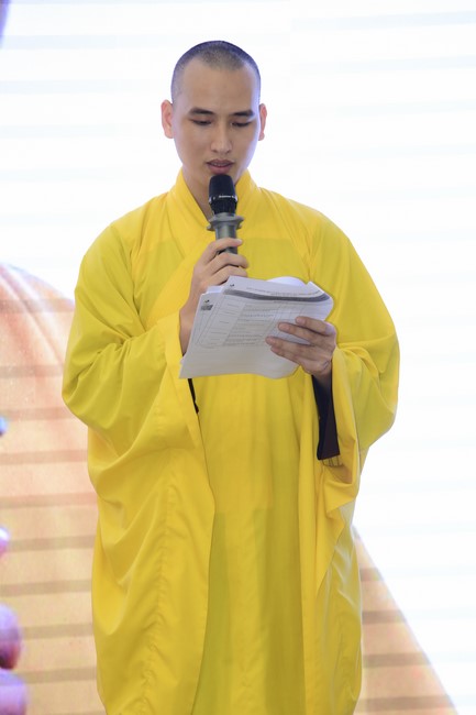 Starting the Temporary Ordination Retreat for Children