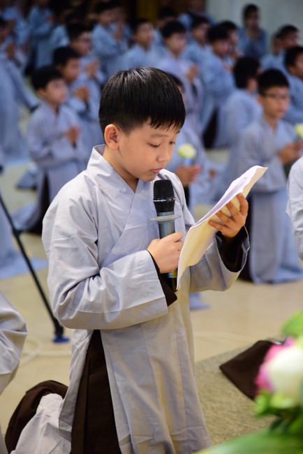 Starting the Temporary Ordination Retreat for Children