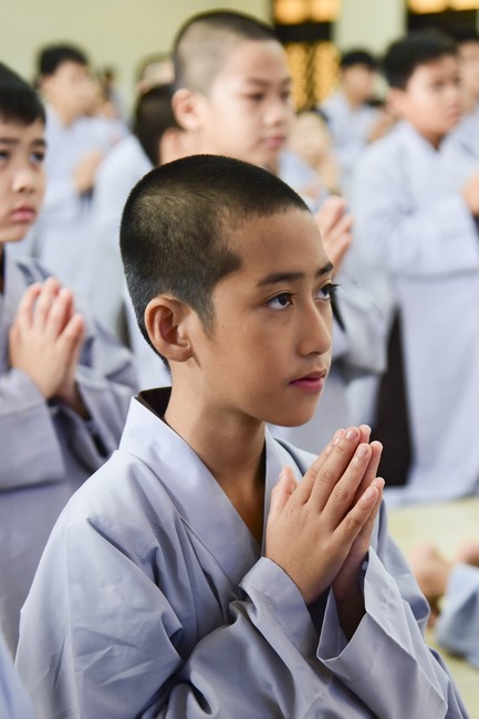 Starting the Temporary Ordination Retreat for Children