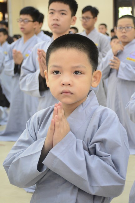 Starting the Temporary Ordination Retreat for Children