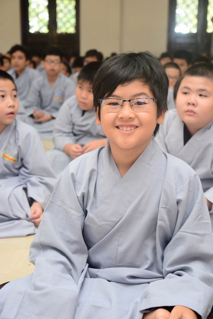 Starting the Temporary Ordination Retreat for Children