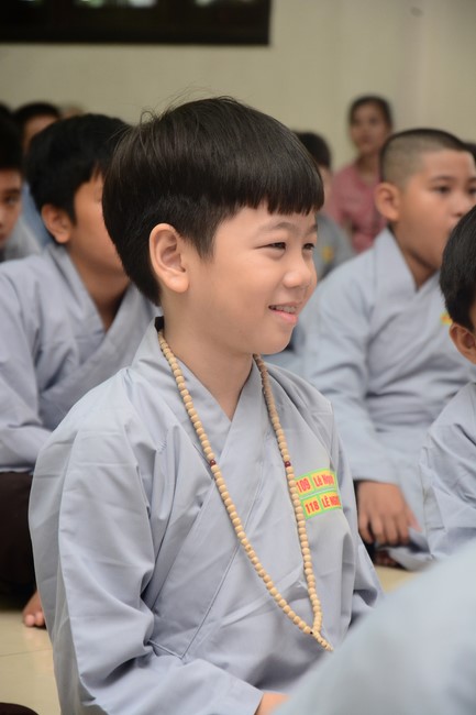 Starting the Temporary Ordination Retreat for Children