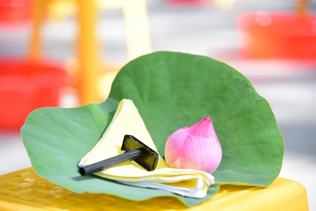 Starting the Temporary Ordination Retreat for Children