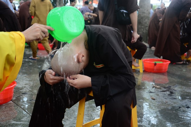 Starting the Temporary Ordination Retreat for Children