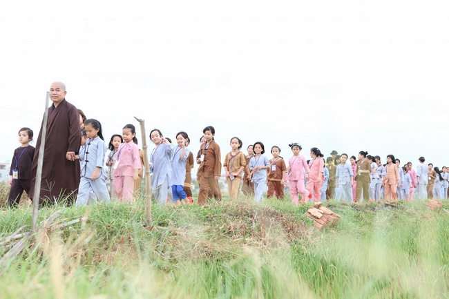 Ngày nhập khóa - Khóa tu mùa hè thiếu nhi chùa Đống Cao