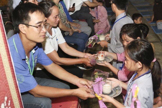 The 4th Day of Summer Retreat for Children in Dong Cao pagoda