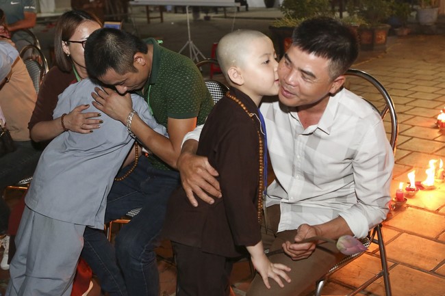 The 4th Day of Summer Retreat for Children in Dong Cao pagoda