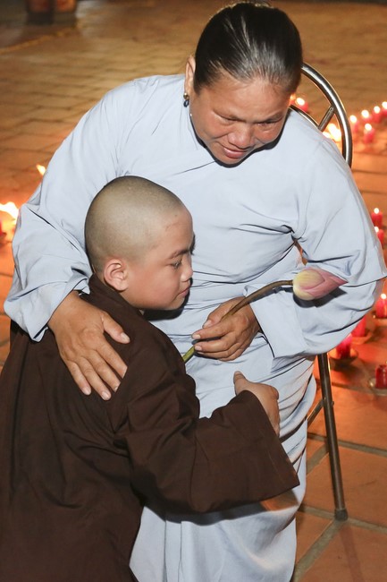 The 4th Day of Summer Retreat for Children in Dong Cao pagoda