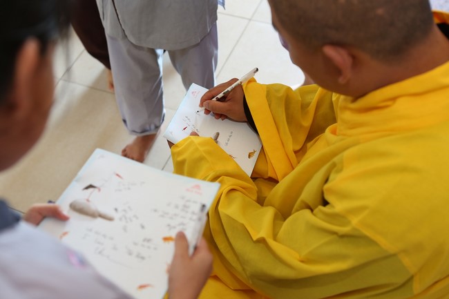 The 5th Day of Summer Retreat for Children in Dong Cao pagoda