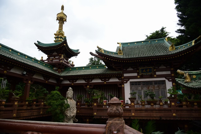 The beginning rite to sculpt the Buddha statue offering to Đang Phap Pagoda