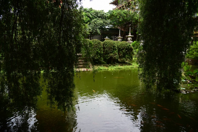 The beginning rite to sculpt the Buddha statue offering to Đang Phap Pagoda