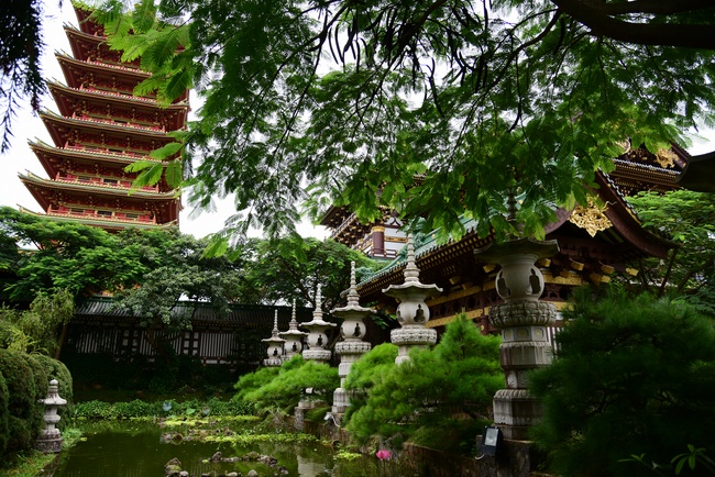 The beginning rite to sculpt the Buddha statue offering to Đang Phap Pagoda