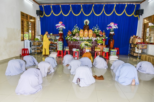 Offering Three Jewels at Dang Phap Pagoda, Binh Phuoc.