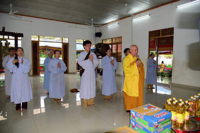 Offering Three Jewels at Dang Phap Pagoda, Binh Phuoc.