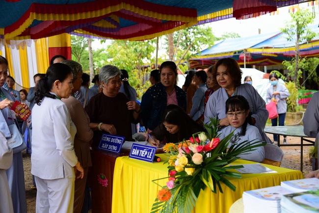 Offering Three Jewels at Dang Phap Pagoda, Binh Phuoc.