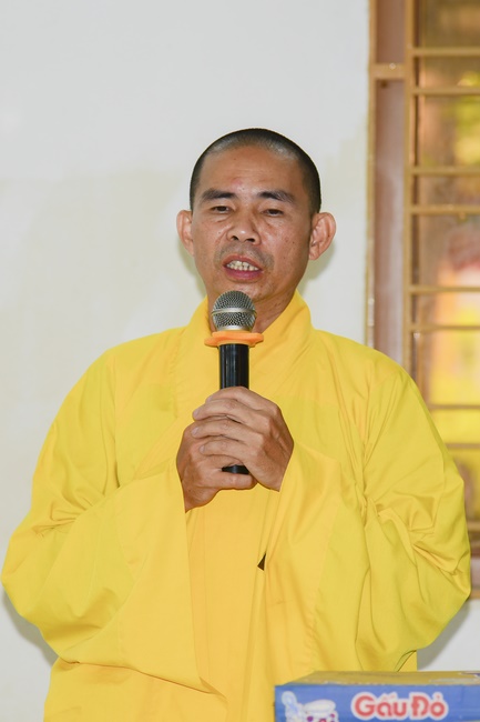 Offering Three Jewels at Dang Phap Pagoda, Binh Phuoc.
