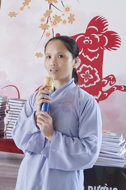 Holding the rite Wishes for the Exam Season for students at Dong Cao Pagoda