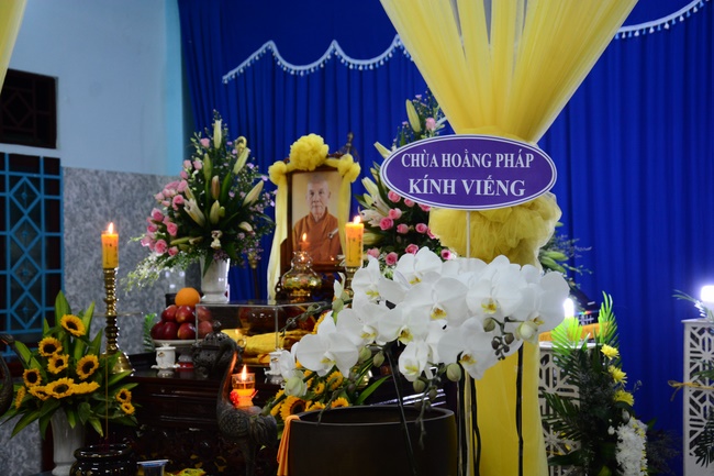 Lễ viếng Trưởng lão Hòa thượng Thích Minh Lợi