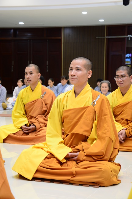 The 8th Dharma Talk Program: Confidences in the life of cultivation.