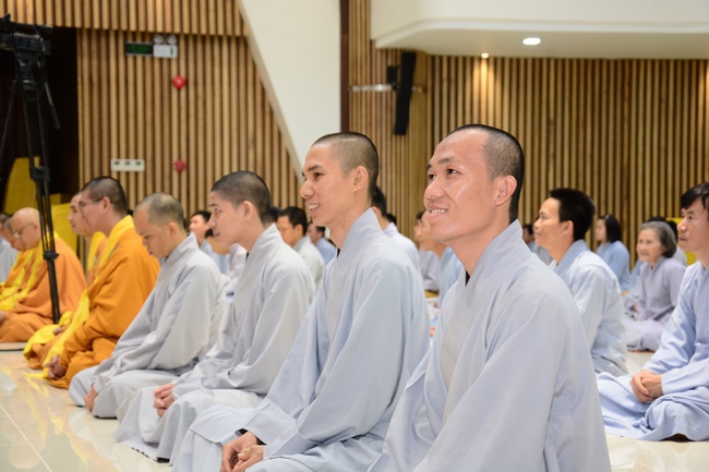 The 8th Dharma Talk Program: Confidences in the life of cultivation.