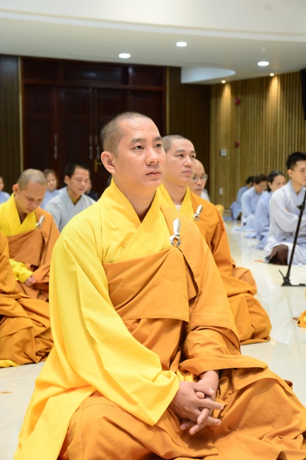 The 8th Dharma Talk Program: Confidences in the life of cultivation.
