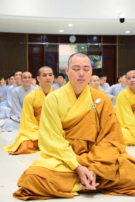 The 8th Dharma Talk Program: Confidences in the life of cultivation.
