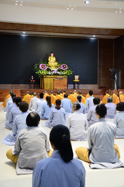 The 8th Dharma Talk Program: Confidences in the life of cultivation.