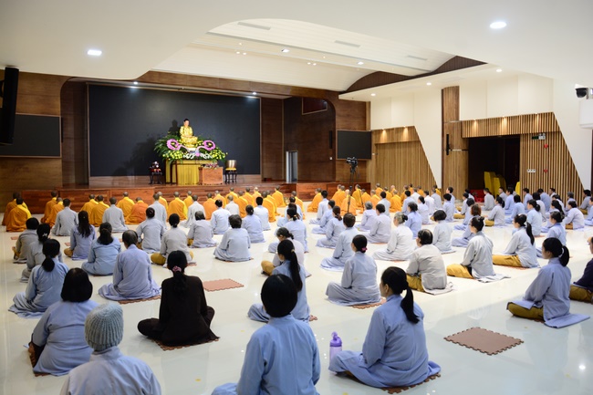 The 8th Dharma Talk Program: Confidences in the life of cultivation.
