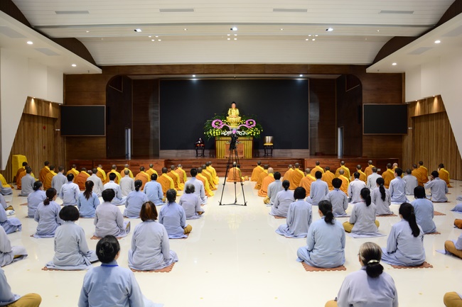 The 8th Dharma Talk Program: Confidences in the life of cultivation.