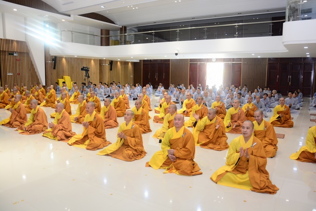 The 9th Dharma Talk Program: Confidences in the life of cultivation.