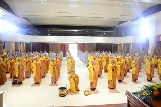 The 9th Dharma Talk Program: Confidences in the life of cultivation.