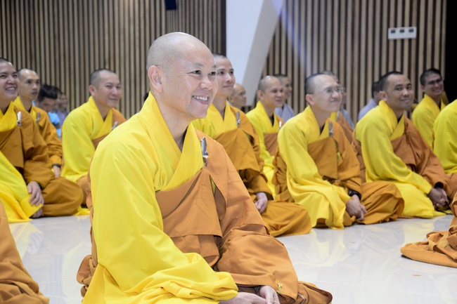 The 10th Dharma Talk Program: Confidences in the life of cultivation.