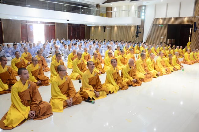 The 10th Dharma Talk Program: Confidences in the life of cultivation.