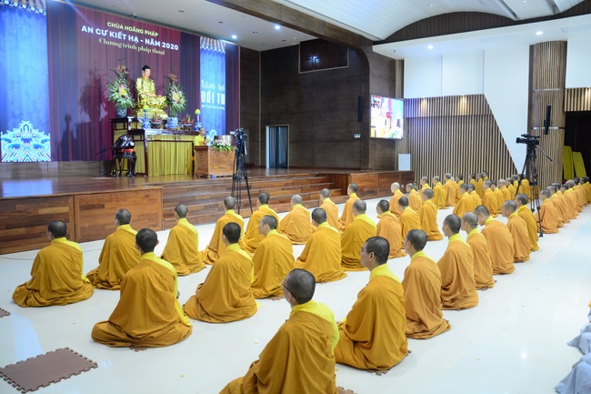 The 10th Dharma Talk Program: Confidences in the life of cultivation.