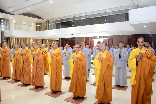 The 10th Dharma Talk Program: Confidences in the life of cultivation.
