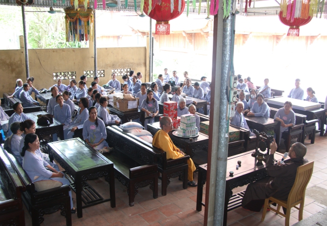 Tieu Dao Pagoda Joyfully Offering Donations to Three Rain Retreat Schools in Quang Ninh Province