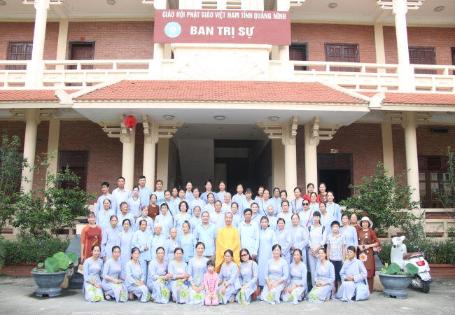 Tieu Dao Pagoda Joyfully Offering Donations to Three Rain Retreat Schools in Quang Ninh Province