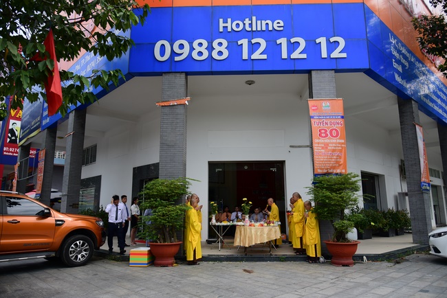 Lễ cầu an tại công ty Địa Ốc Kim Oanh, Bình Dương