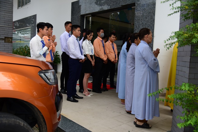 Lễ cầu an tại công ty Địa Ốc Kim Oanh, Bình Dương