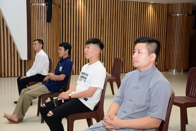 The Wedding Ceremony at the pagoda